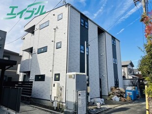 スクエア富田の物件外観写真